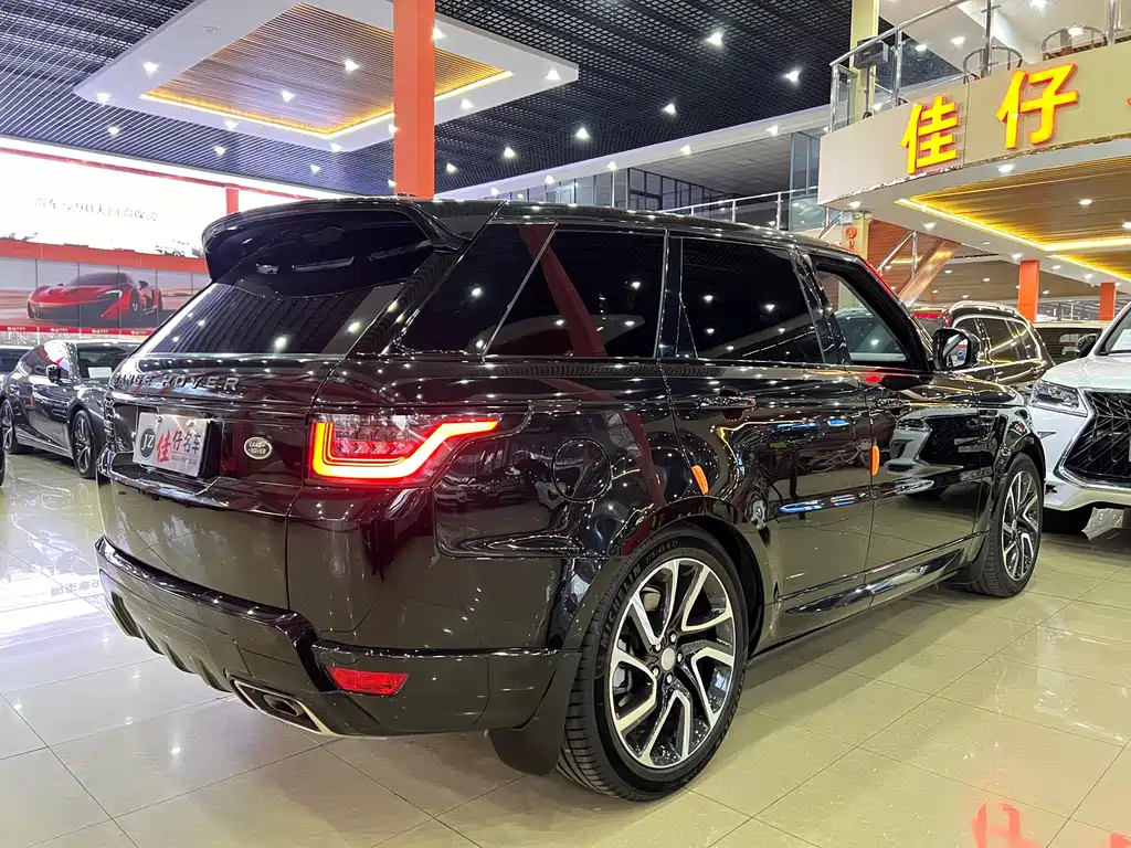 Land Rover Range Rover Sport 2019 3.0 L6 HSE DYNAMIC
