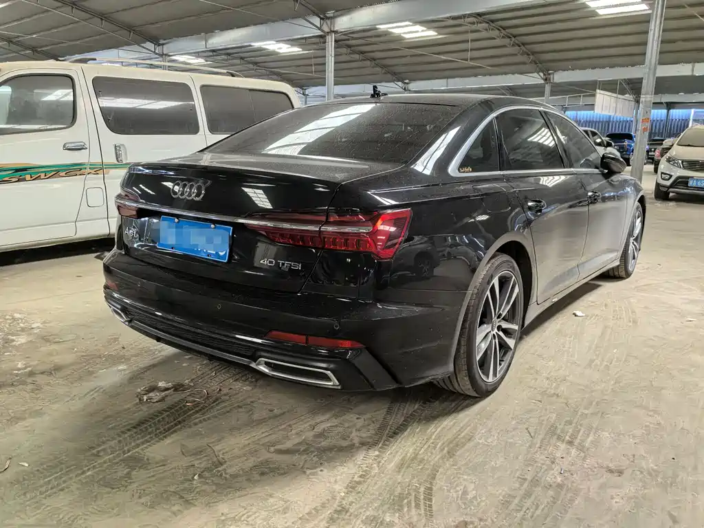 Audi A6L 2022 40 TFSI Luxury