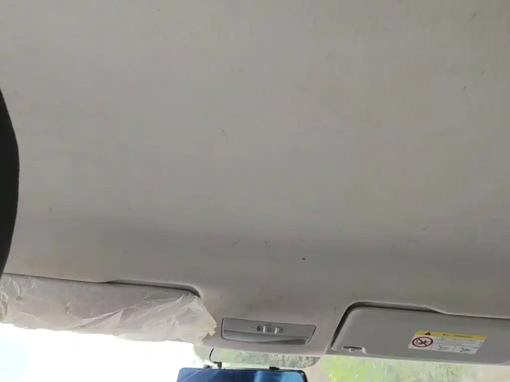 Volkswagen Santana — миниатюра 18