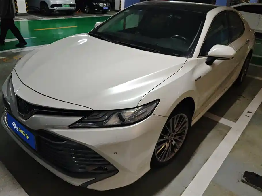 Toyota Camry 2018