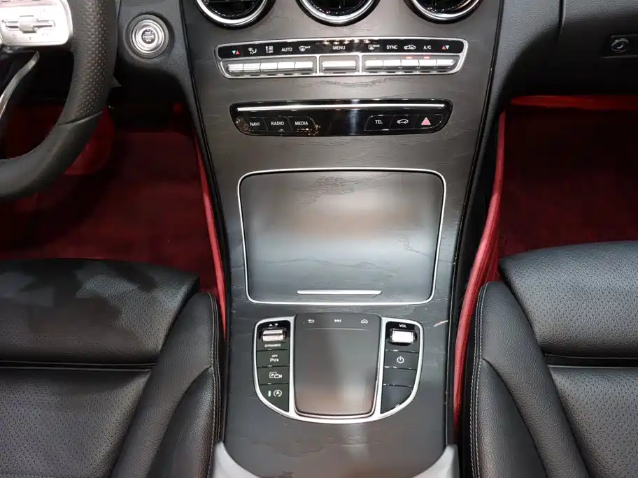 Mercedes-Benz C-Class — миниатюра 15