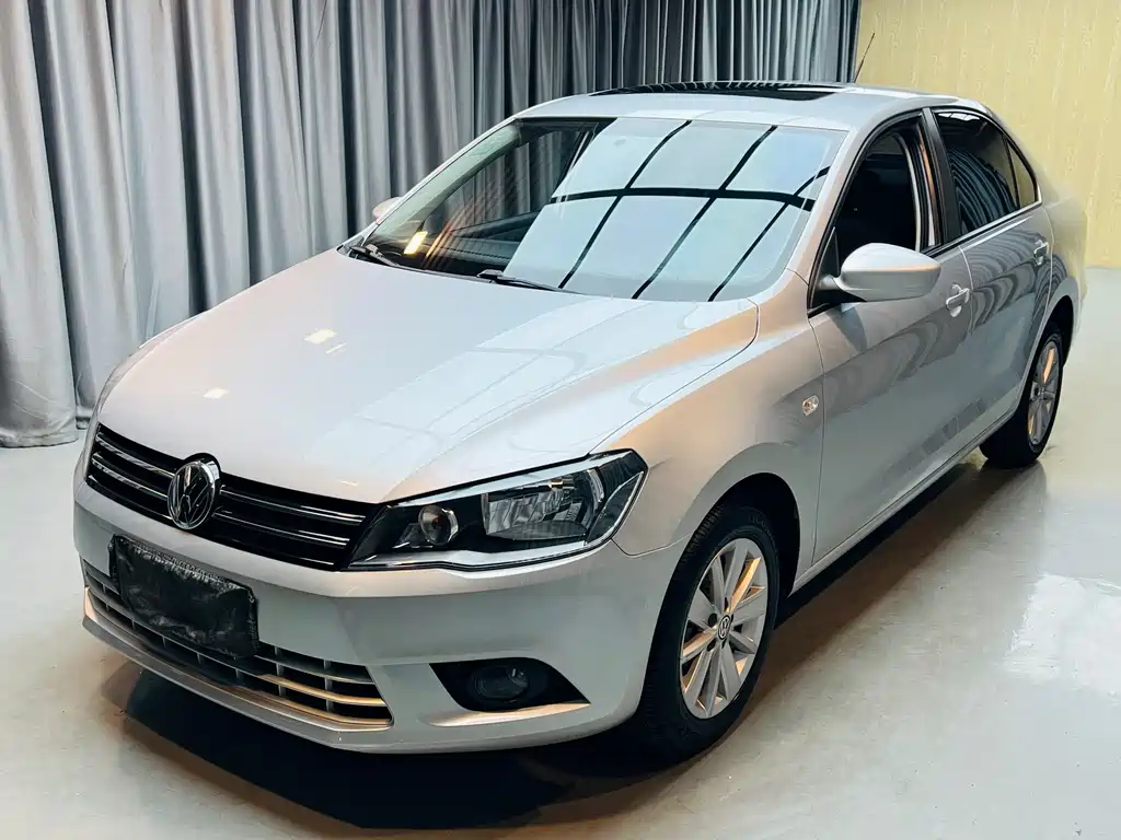 Купить Volkswagen Jetta