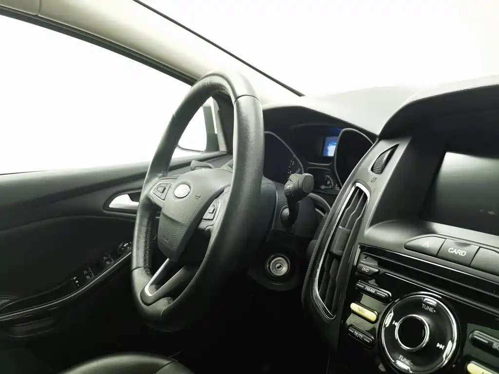 Ford Focus — миниатюра 22