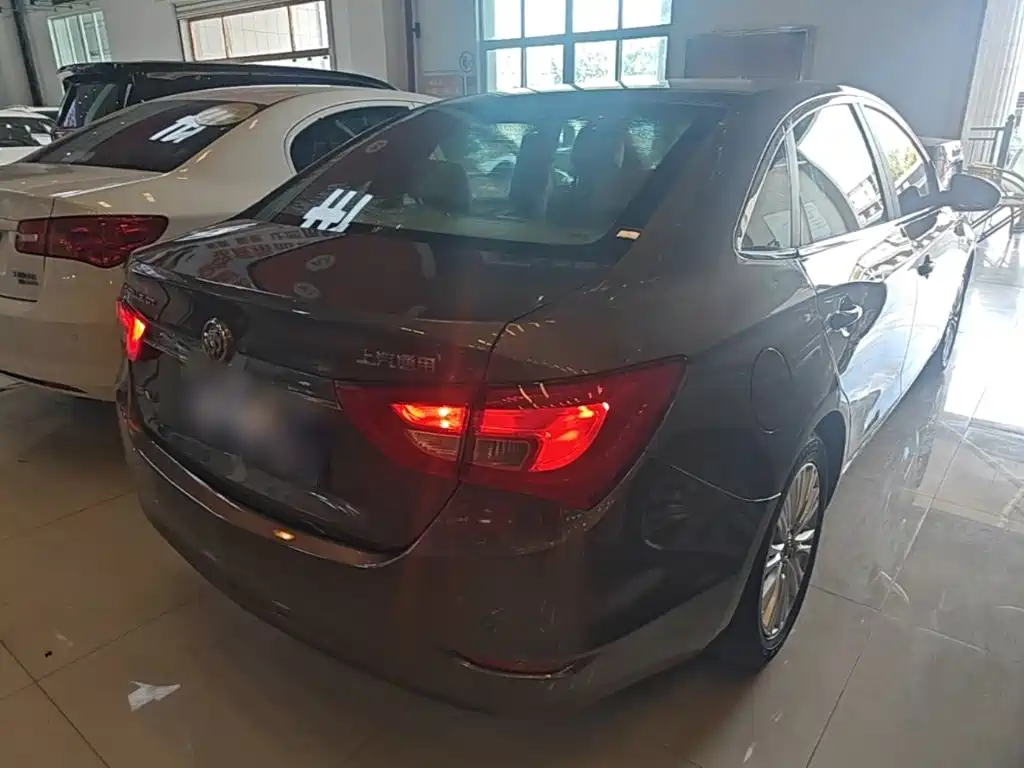Buick Excelle — миниатюра 7