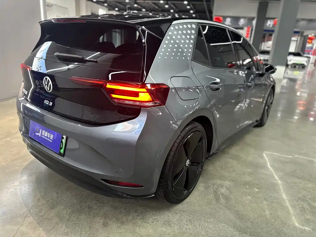 Volkswagen ID.3 — миниатюра 6