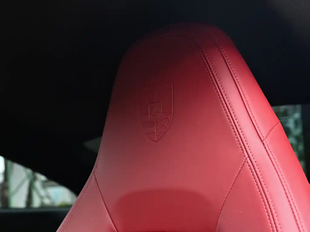 Porsche 911 — миниатюра 12