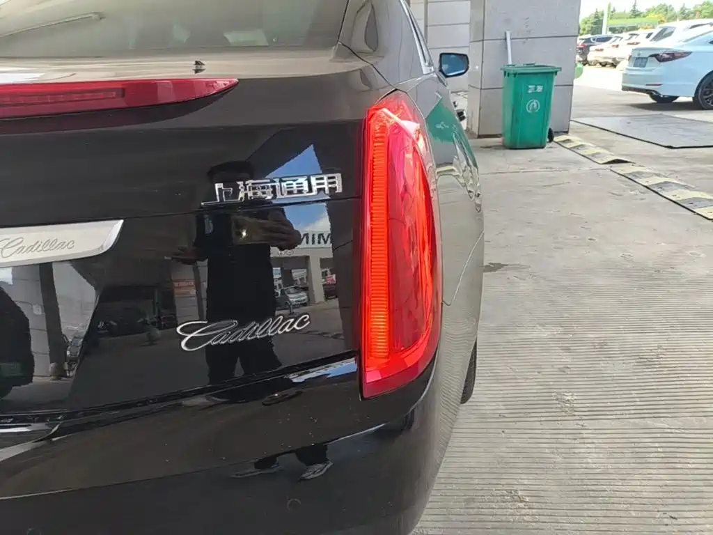 Cadillac XTS — миниатюра 8