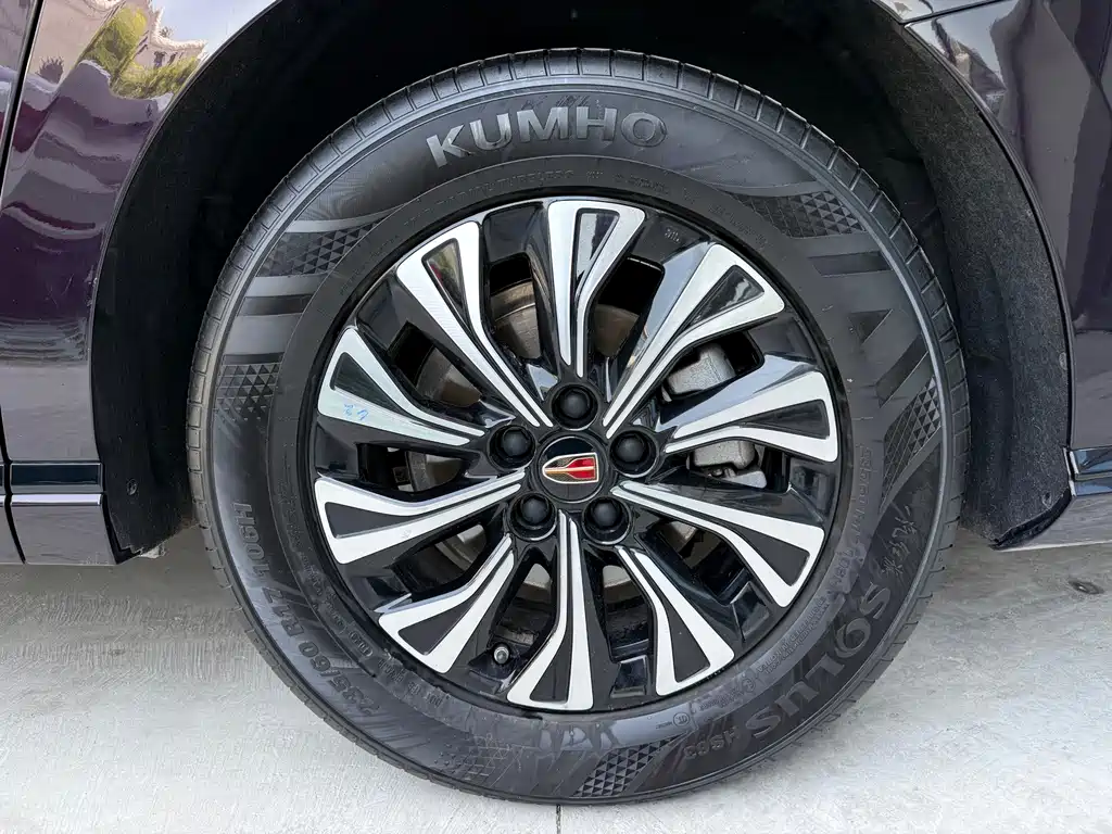 Hongqi Hongqi HQ9 PHEV — миниатюра 28