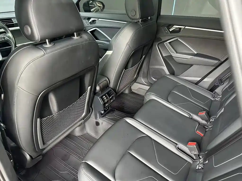 Audi Q3 — миниатюра 10