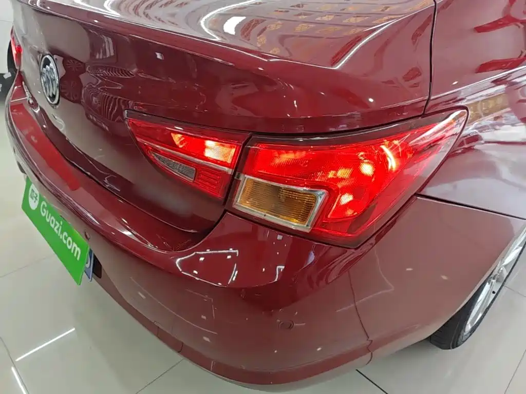 Buick Verano — миниатюра 24