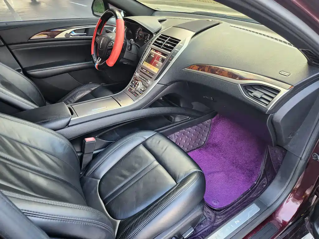 Lincoln MKZ 2.0T Premium Edition, фото 13
