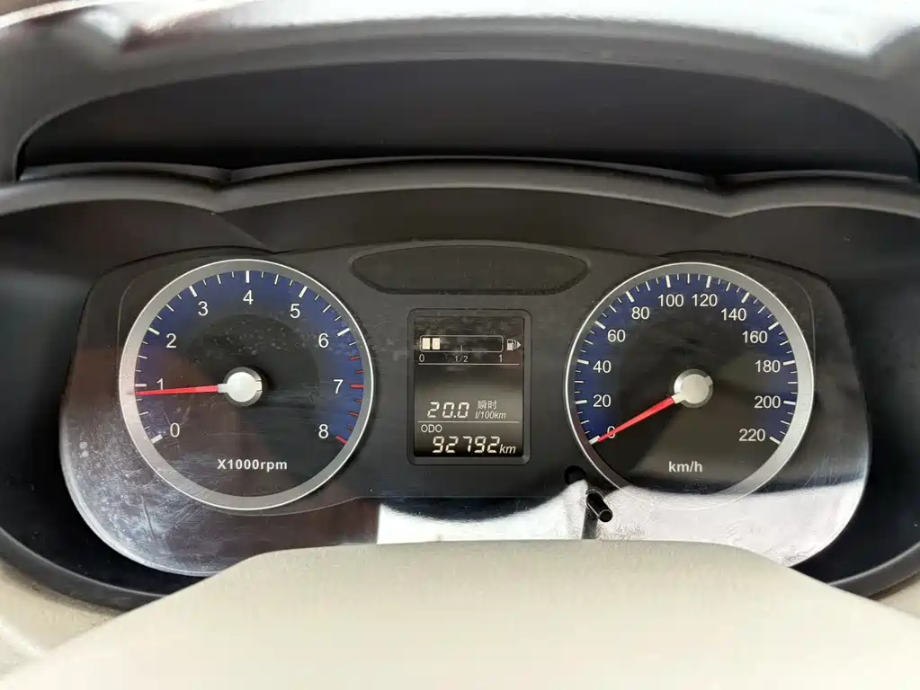 Venucia D50 — миниатюра 6