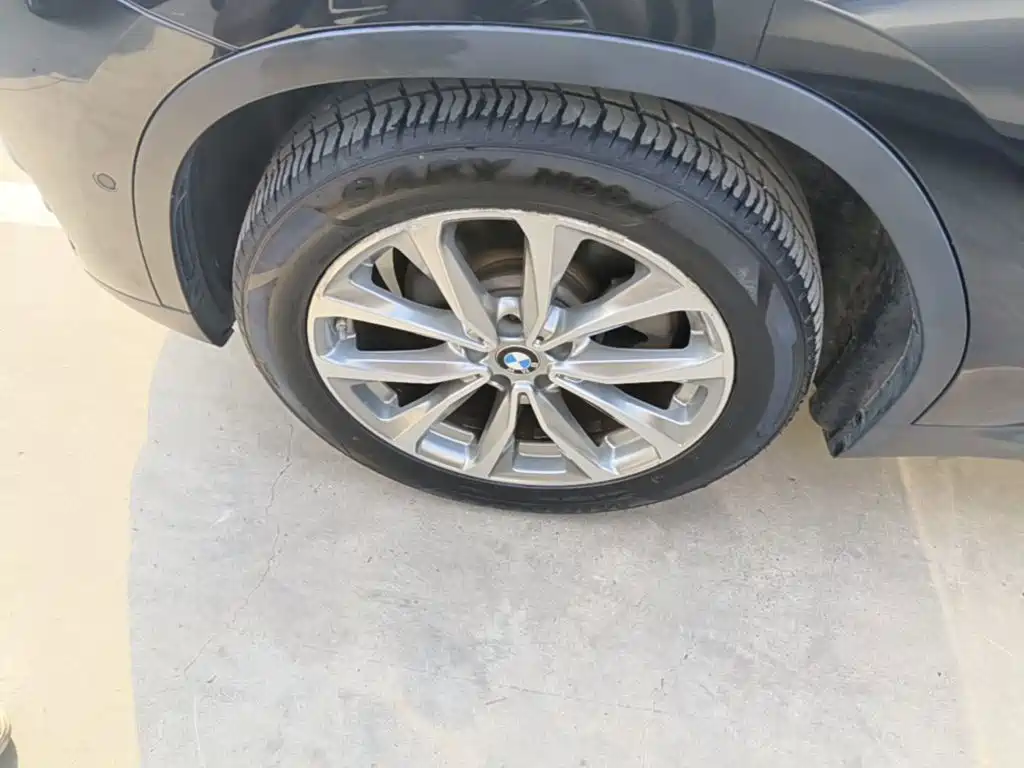 BMW X3 — миниатюра 23