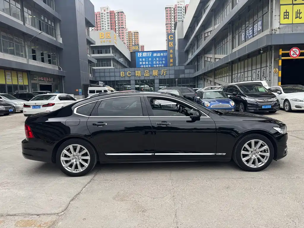 Volvo S90 2020 T5 Luxury