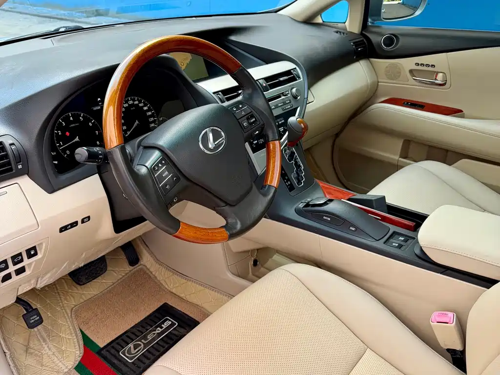 Lexus RX Classic — миниатюра 10