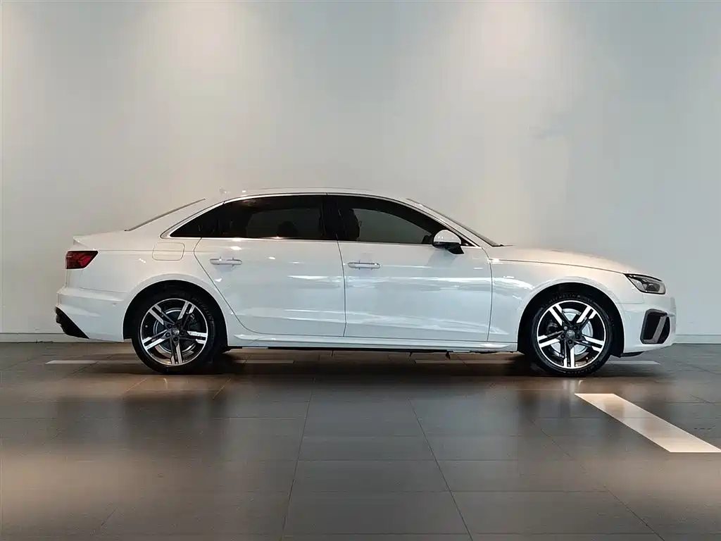 Audi A4L — миниатюра 3