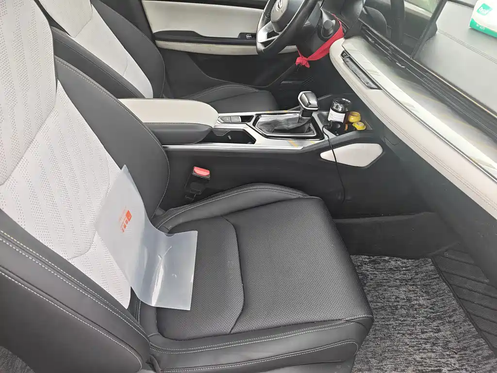Geely Emgrand L — миниатюра 8