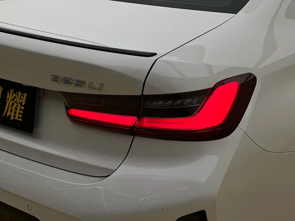 BMW 3 Series — миниатюра 21