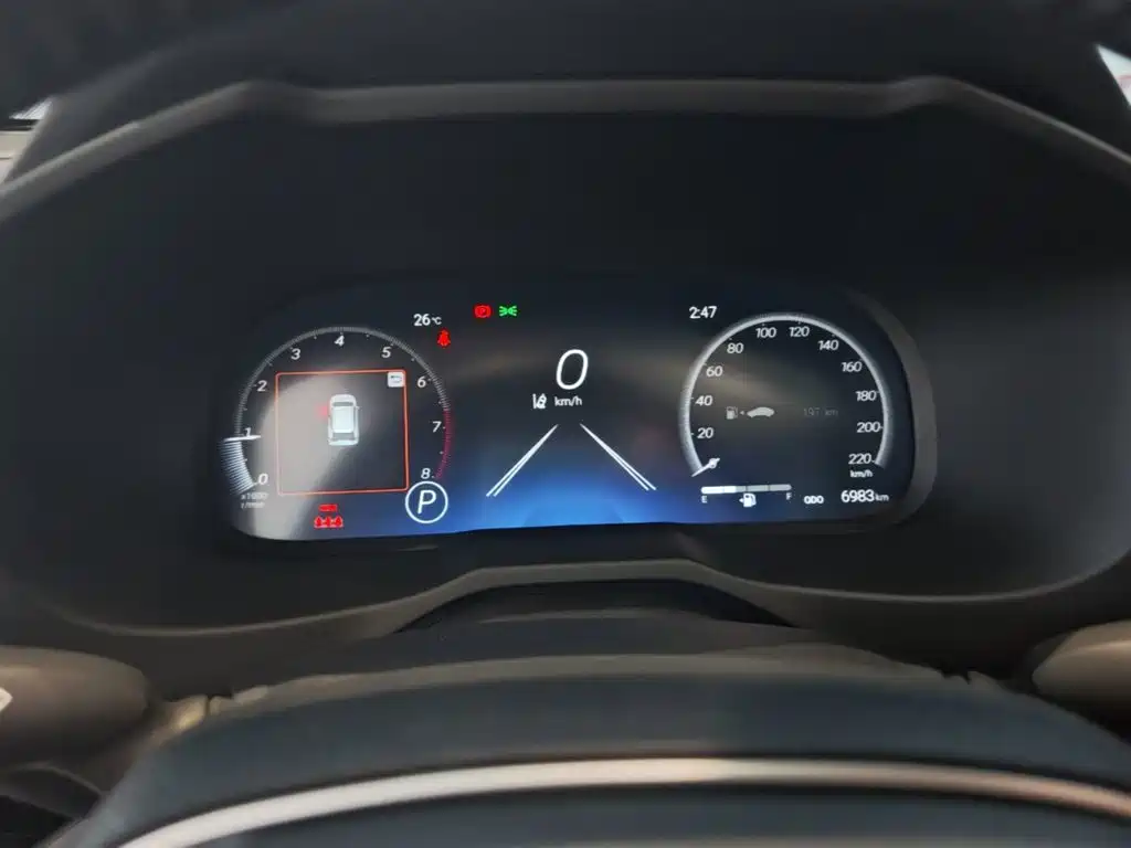 Toyota RAV4 — миниатюра 12
