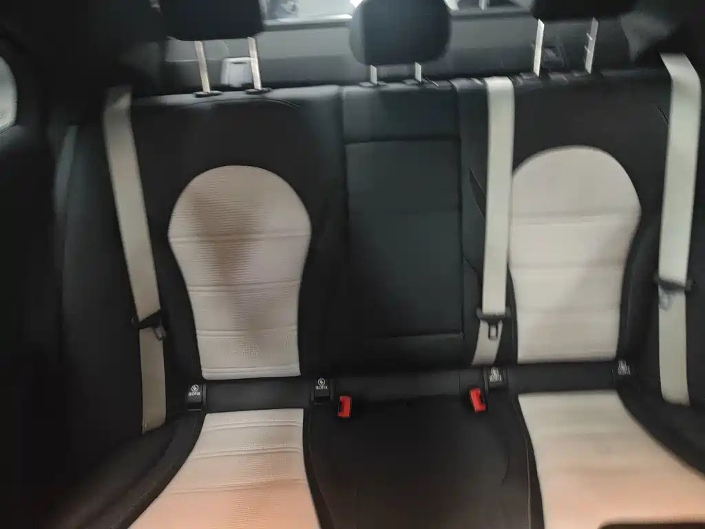 Mercedes-Benz C-Class AMG — миниатюра 13