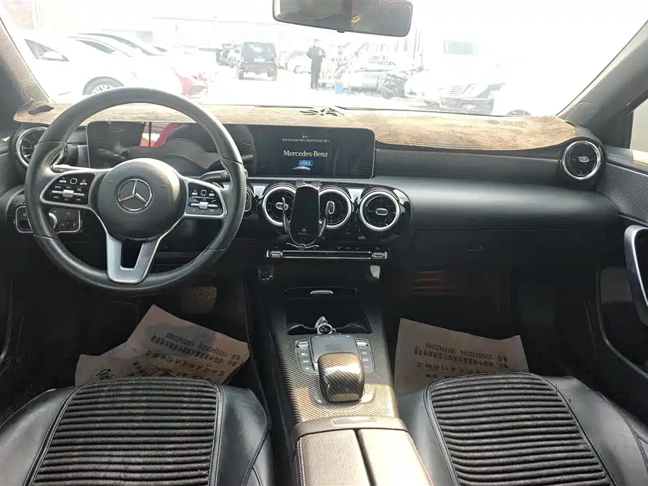 MERCEDES-BENZ A CLASS