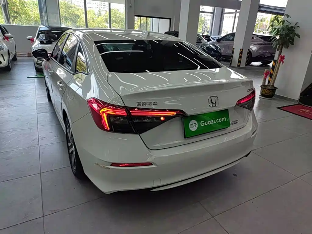 Honda Civic — миниатюра 5