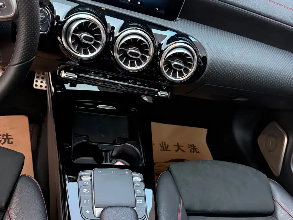 Mercedes-Benz CLA (Import) — миниатюра 26