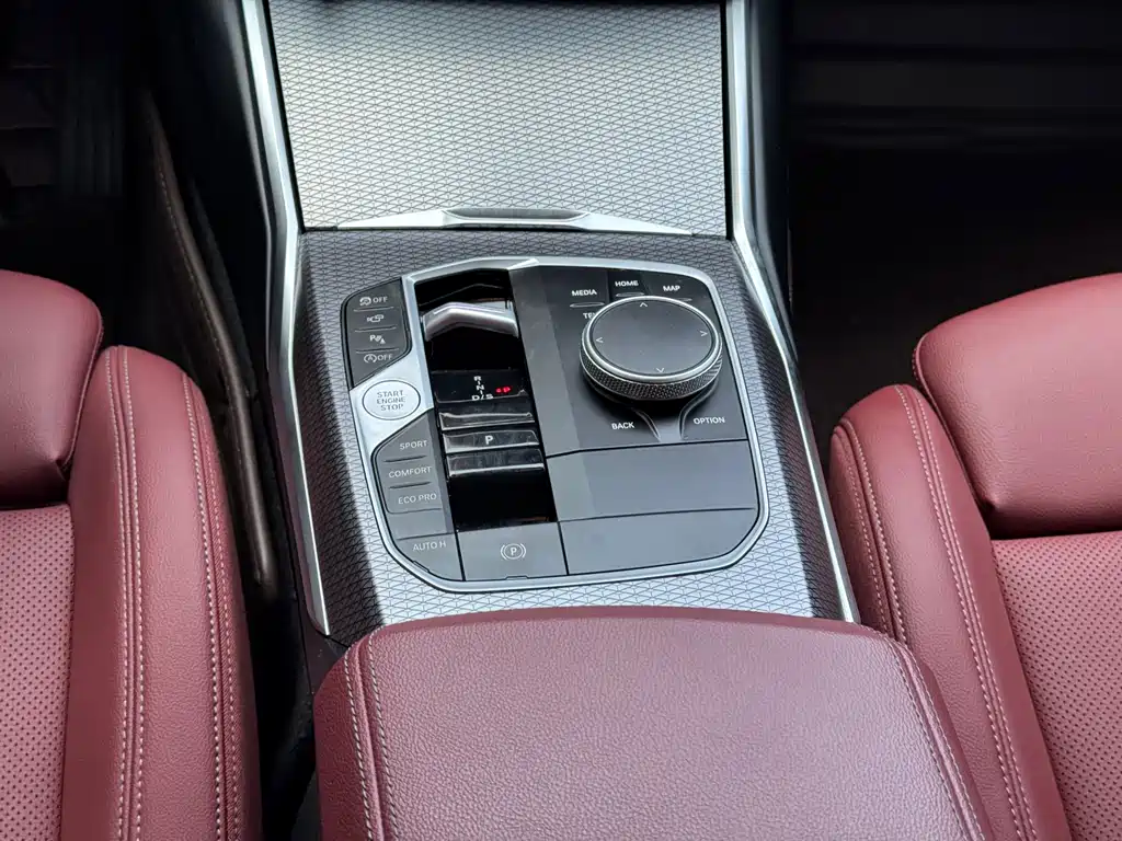 BMW 3 Series — миниатюра 12