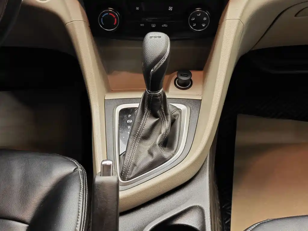 Buick Excelle — миниатюра 12