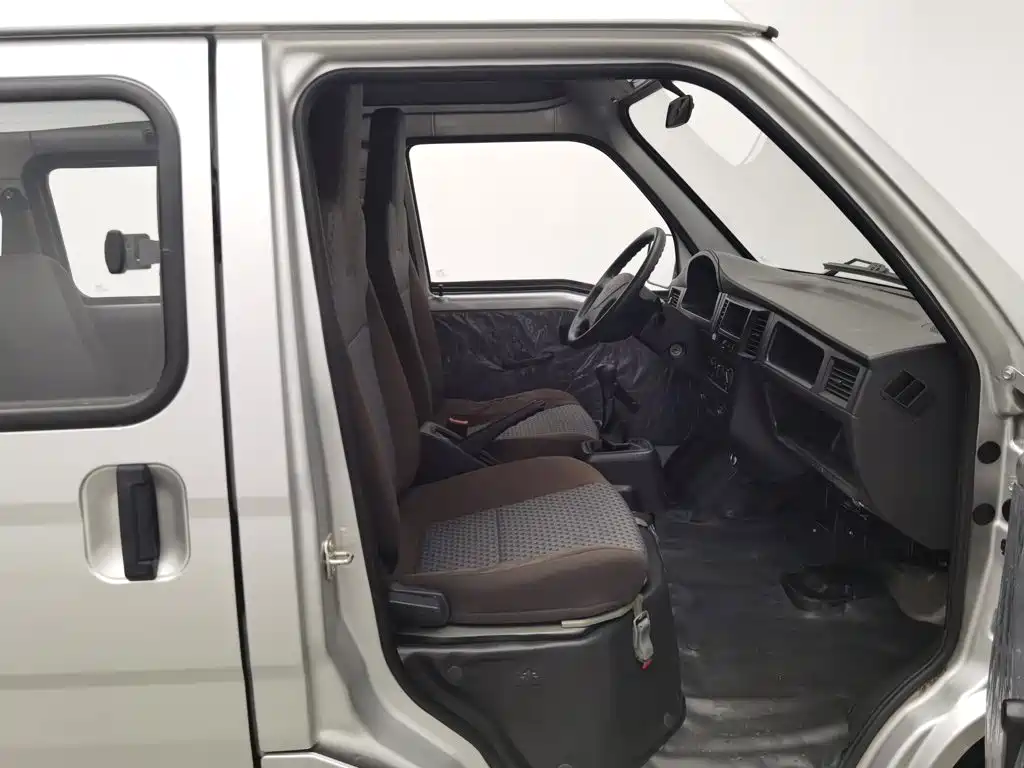 Wuling Zhiguang — миниатюра 23