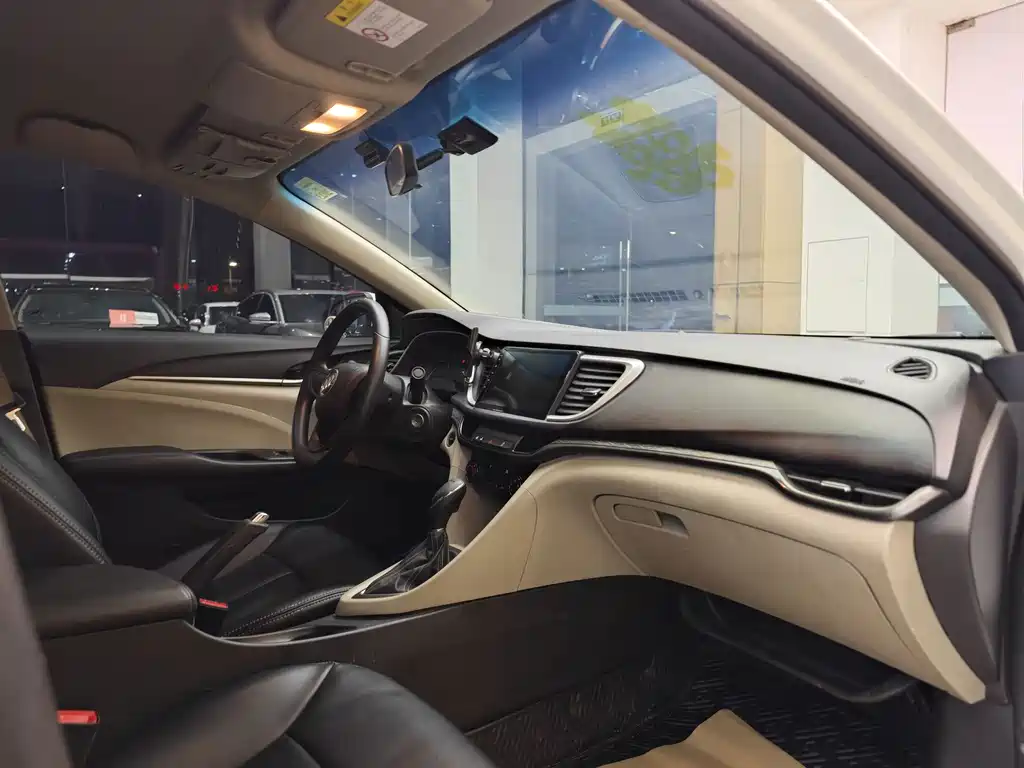 Buick Excelle — миниатюра 24