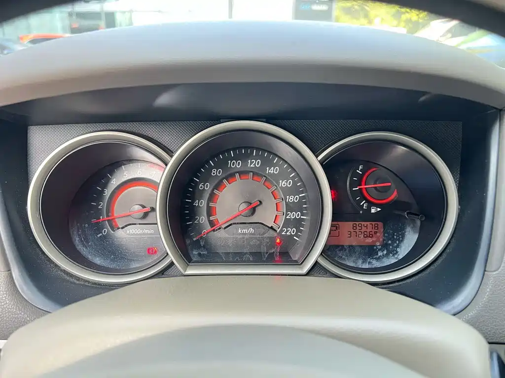 Nissan Sylphy — миниатюра 4