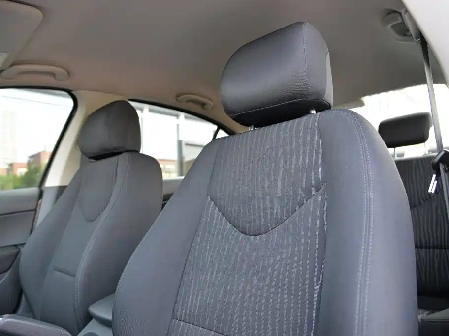 Peugeot 408 — миниатюра 8