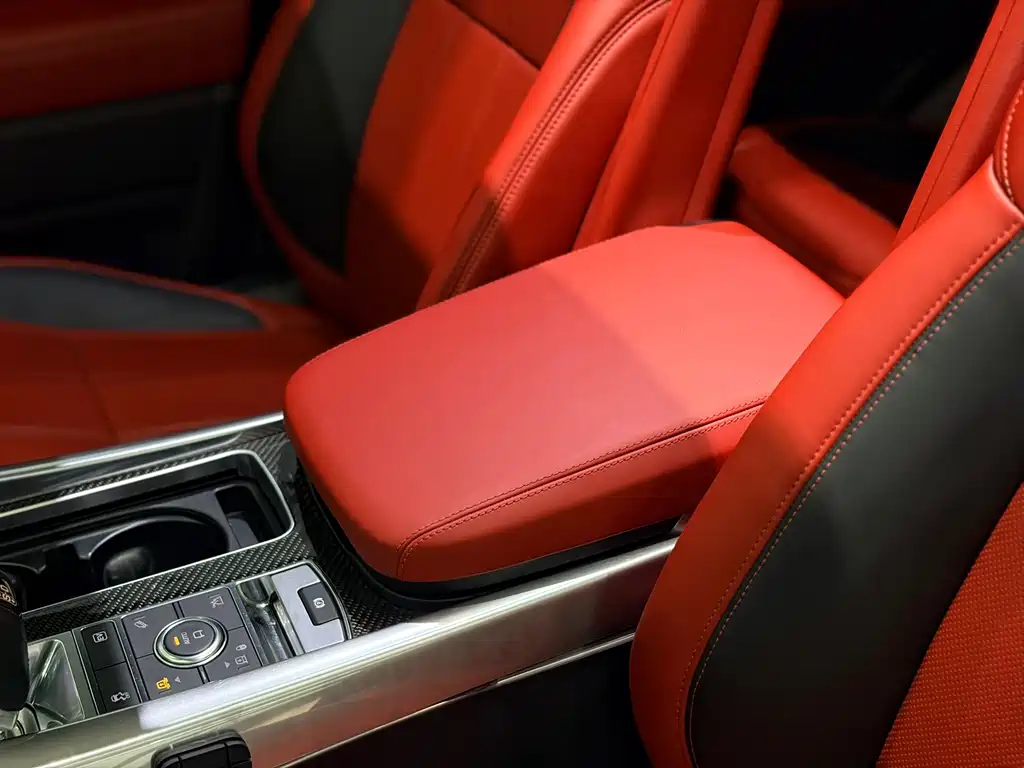 Land Rover Sport PHEV — миниатюра 13