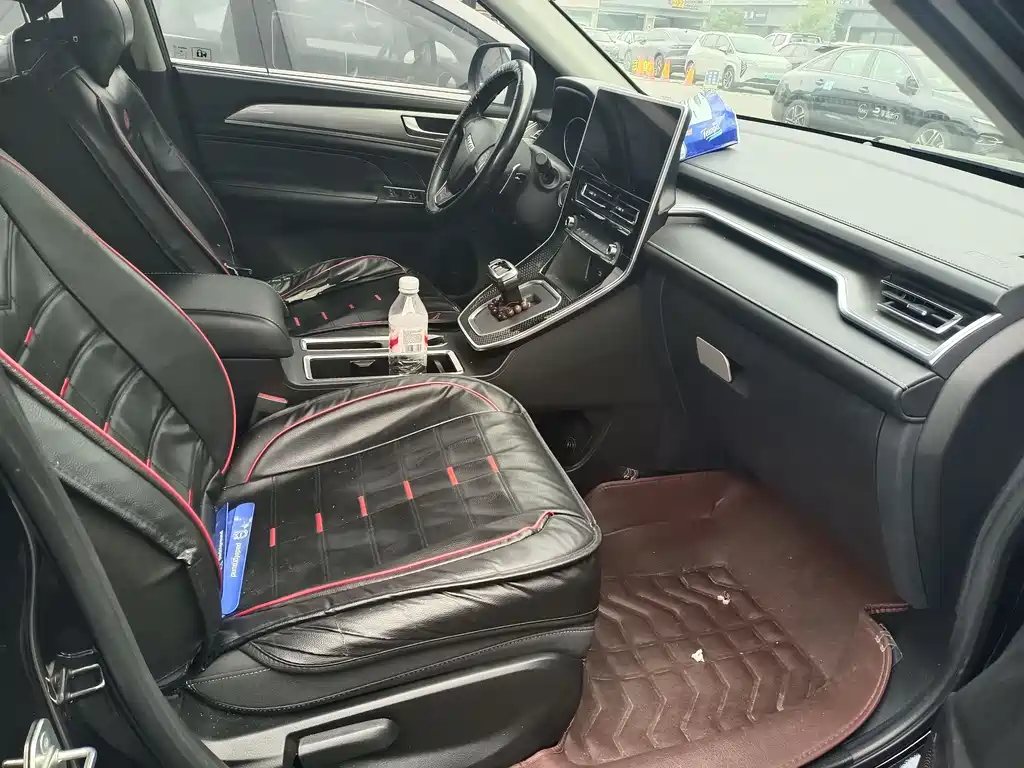 Haval M6 2021 PLUS 1.5T DCT