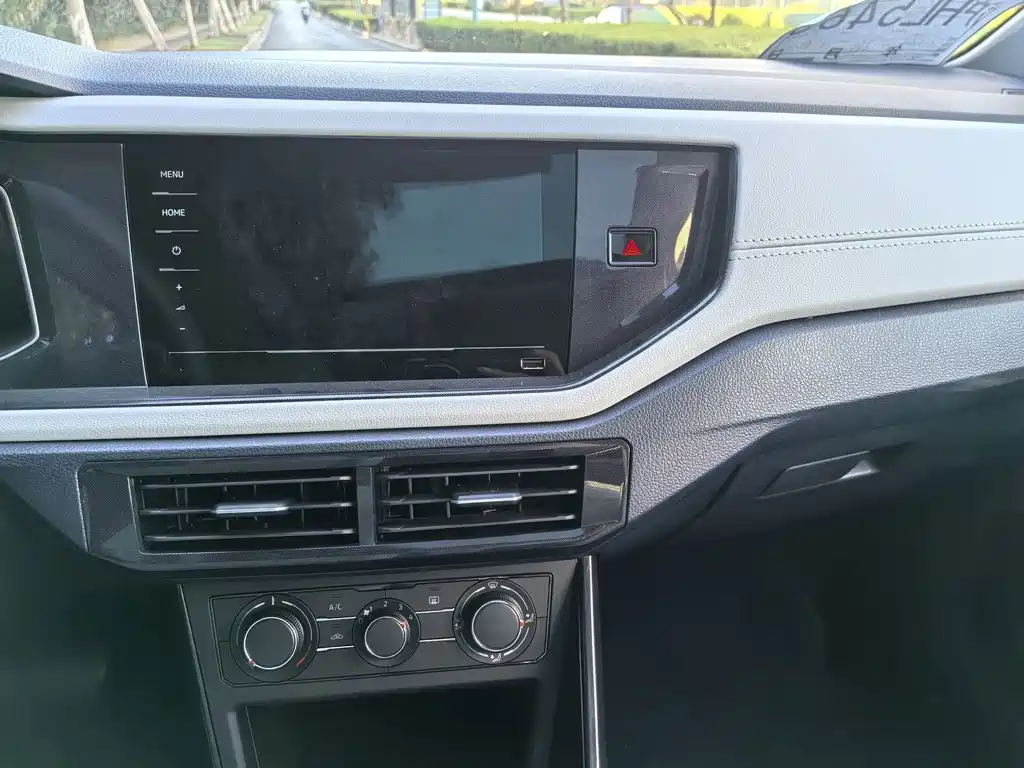 Volkswagen Lavida — миниатюра 11