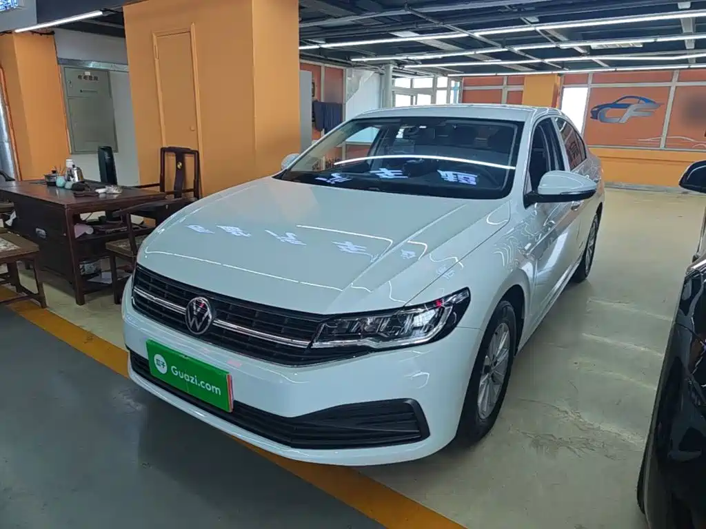 Volkswagen Bora — миниатюра 2