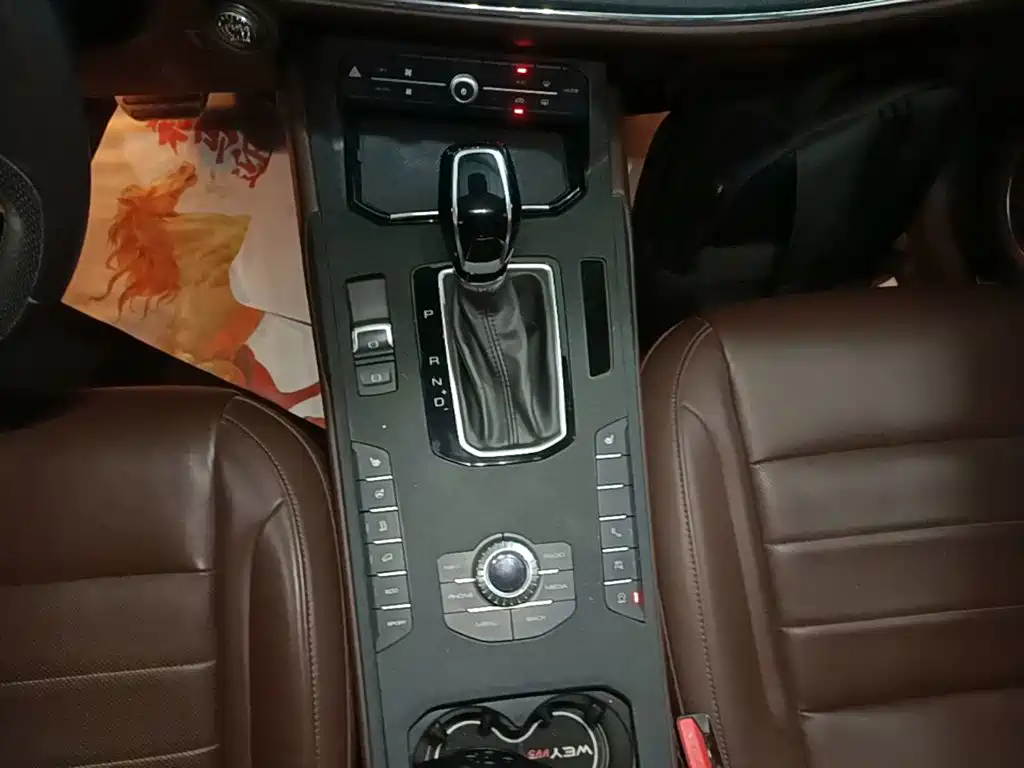 Wey Wey VV5 — миниатюра 14