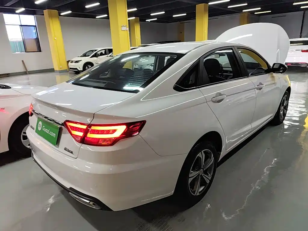 Geely Emgrand GL — миниатюра 7