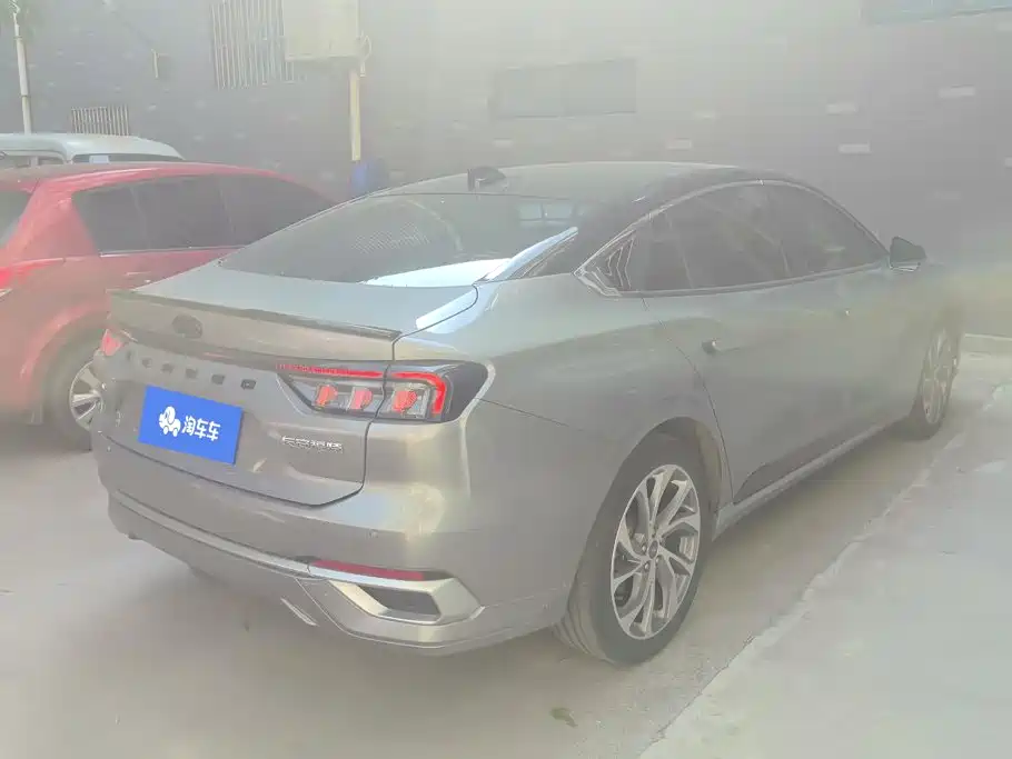 Ford Mondeo — миниатюра 3