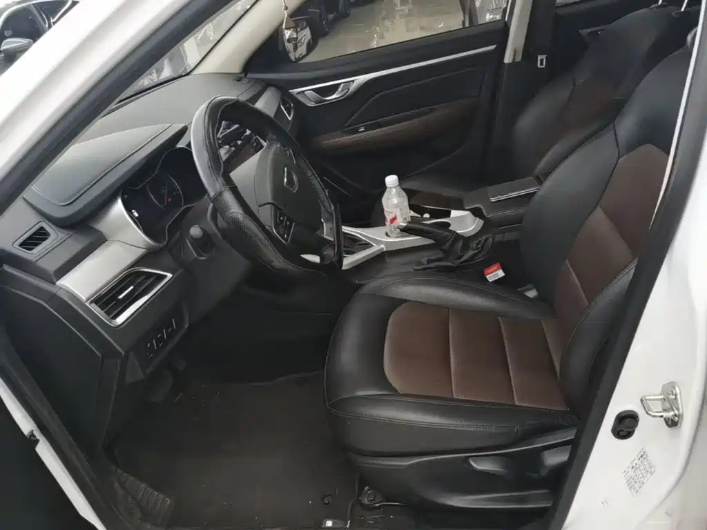 Geely Vision — миниатюра 15