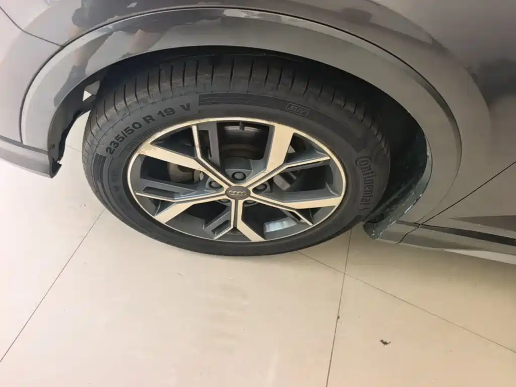 Audi Q3 Sportback — миниатюра 23