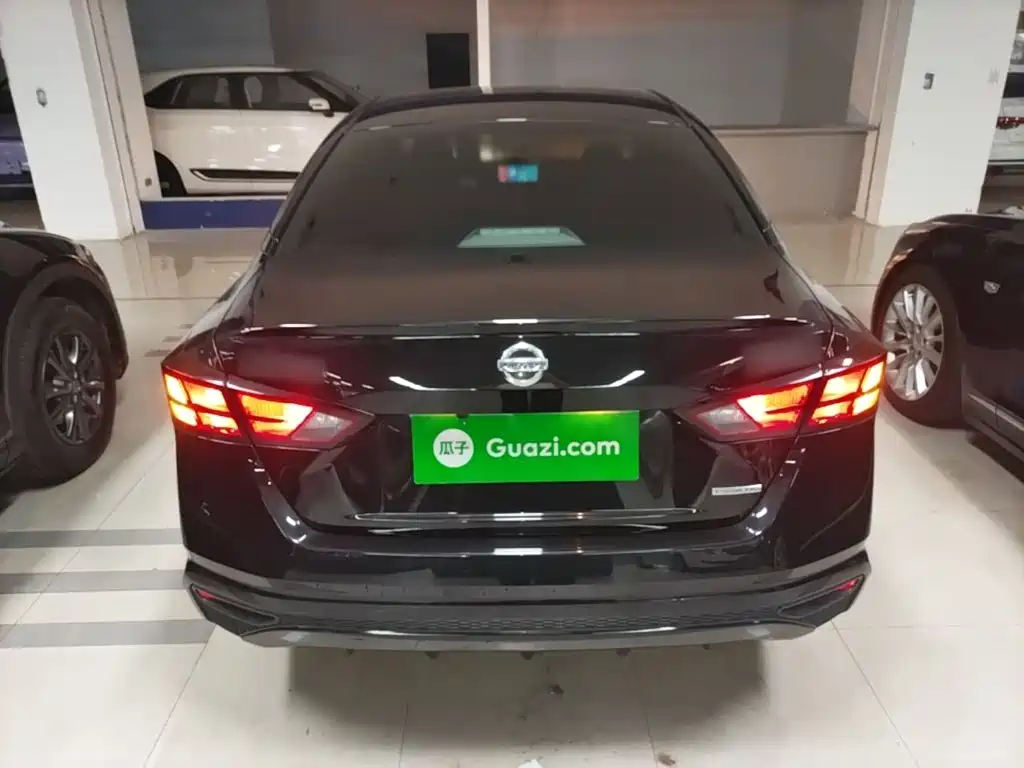 Nissan Teana — миниатюра 6