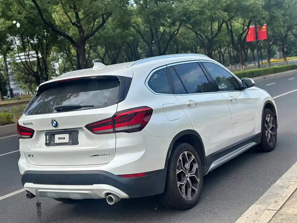 BMW X1 — миниатюра 9