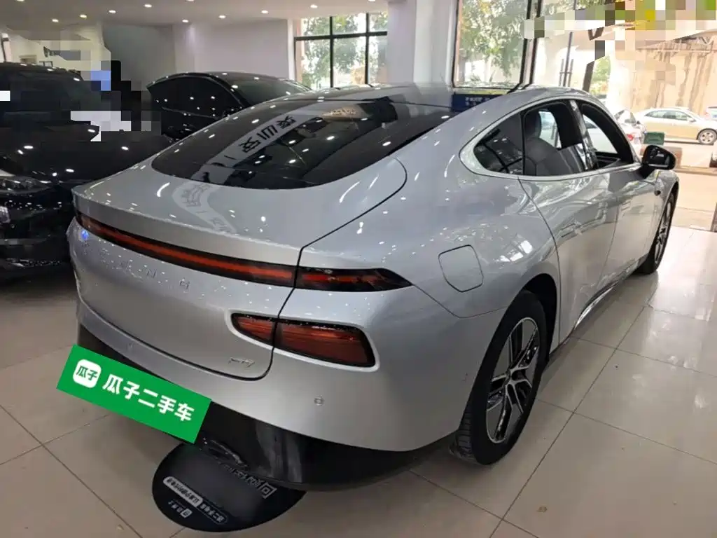 XPeng P7 — миниатюра 7
