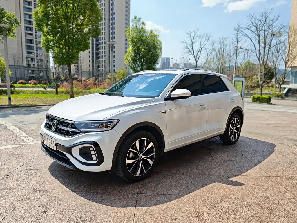 Volkswagen T-Roc 2024