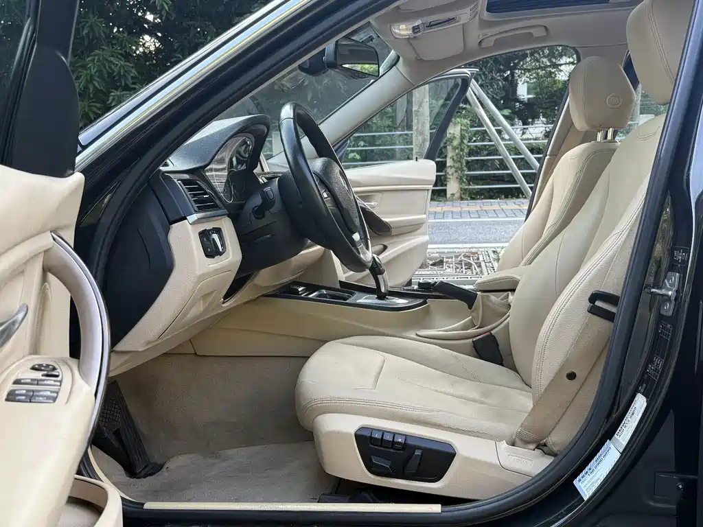 BMW 3 Series — миниатюра 9