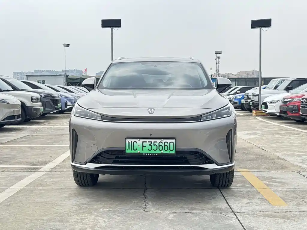 Roewe D5X DMH — миниатюра 2