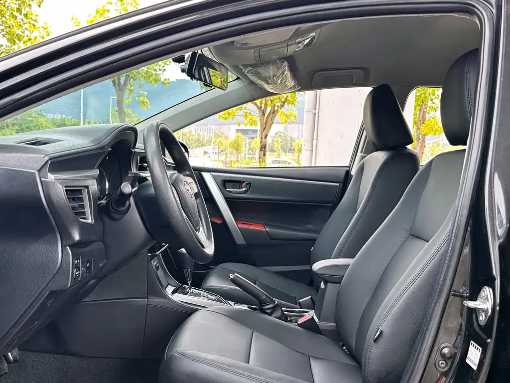 Toyota Corolla — миниатюра 4