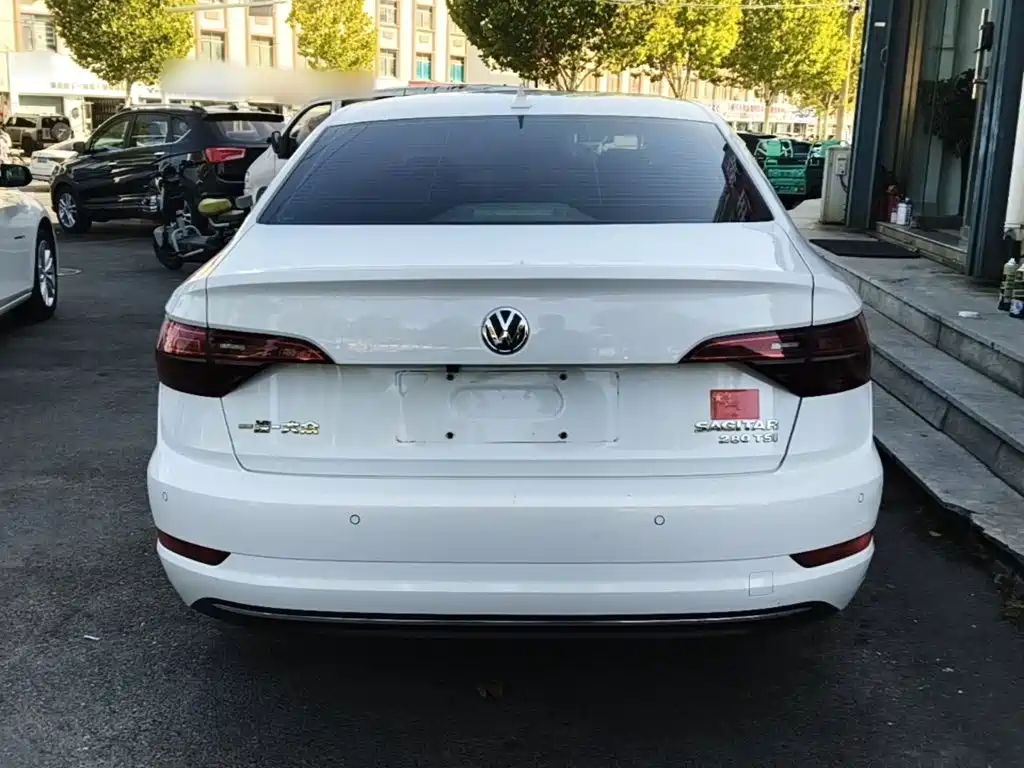 Volkswagen Sagitar — миниатюра 6